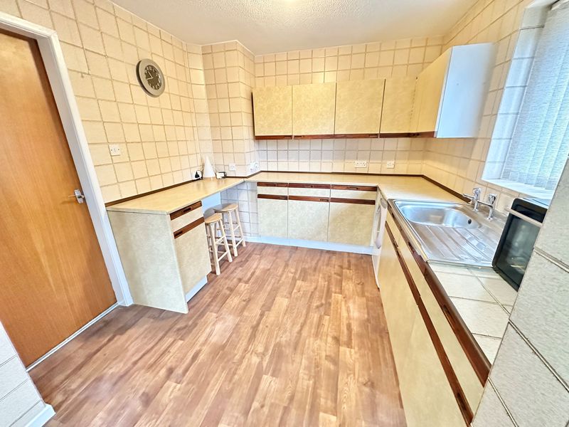 Glen Road Great Sutton